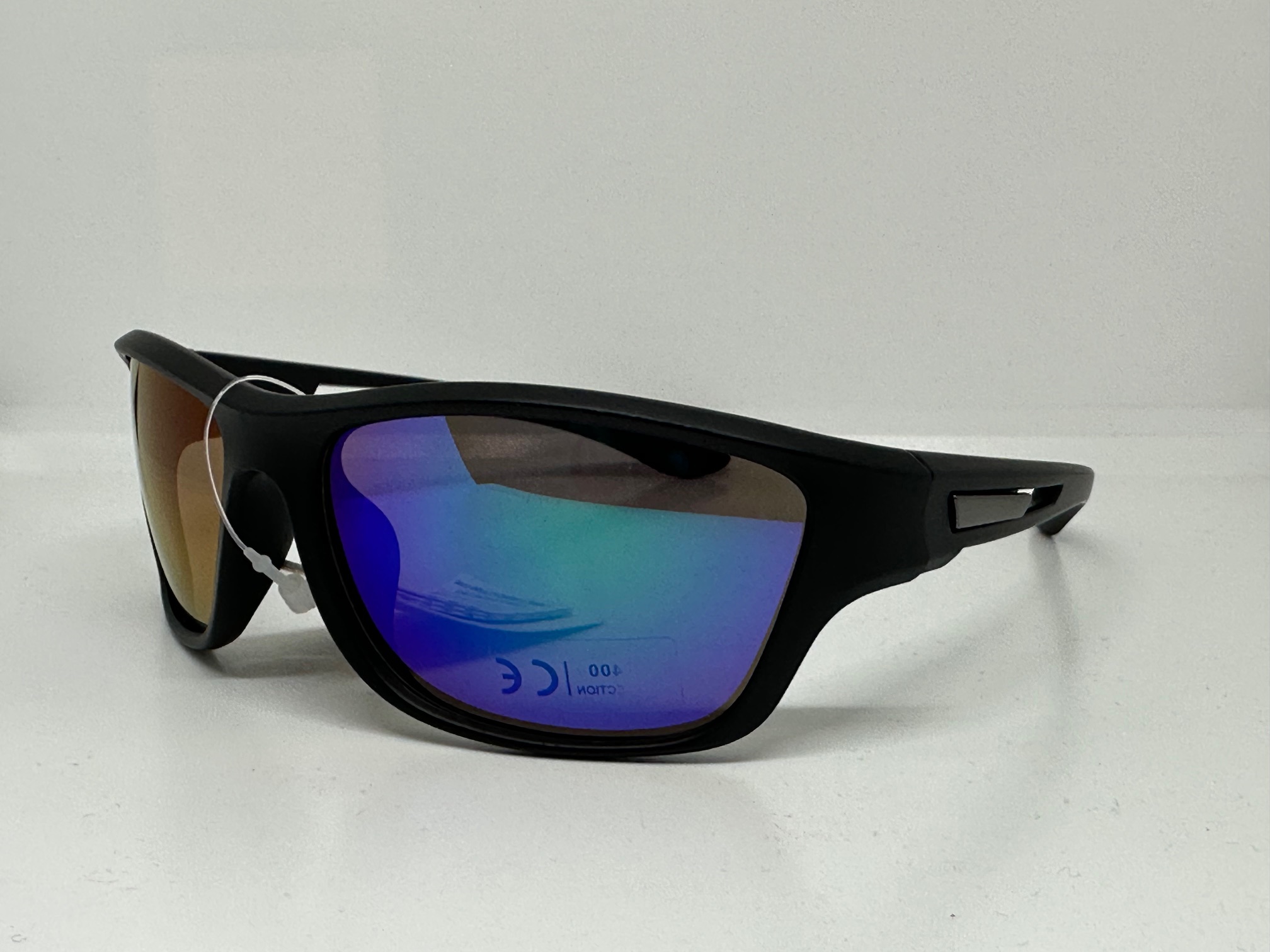 Okulary sportowe Haker sport M5573 – okulary przeciwsłoneczne premium