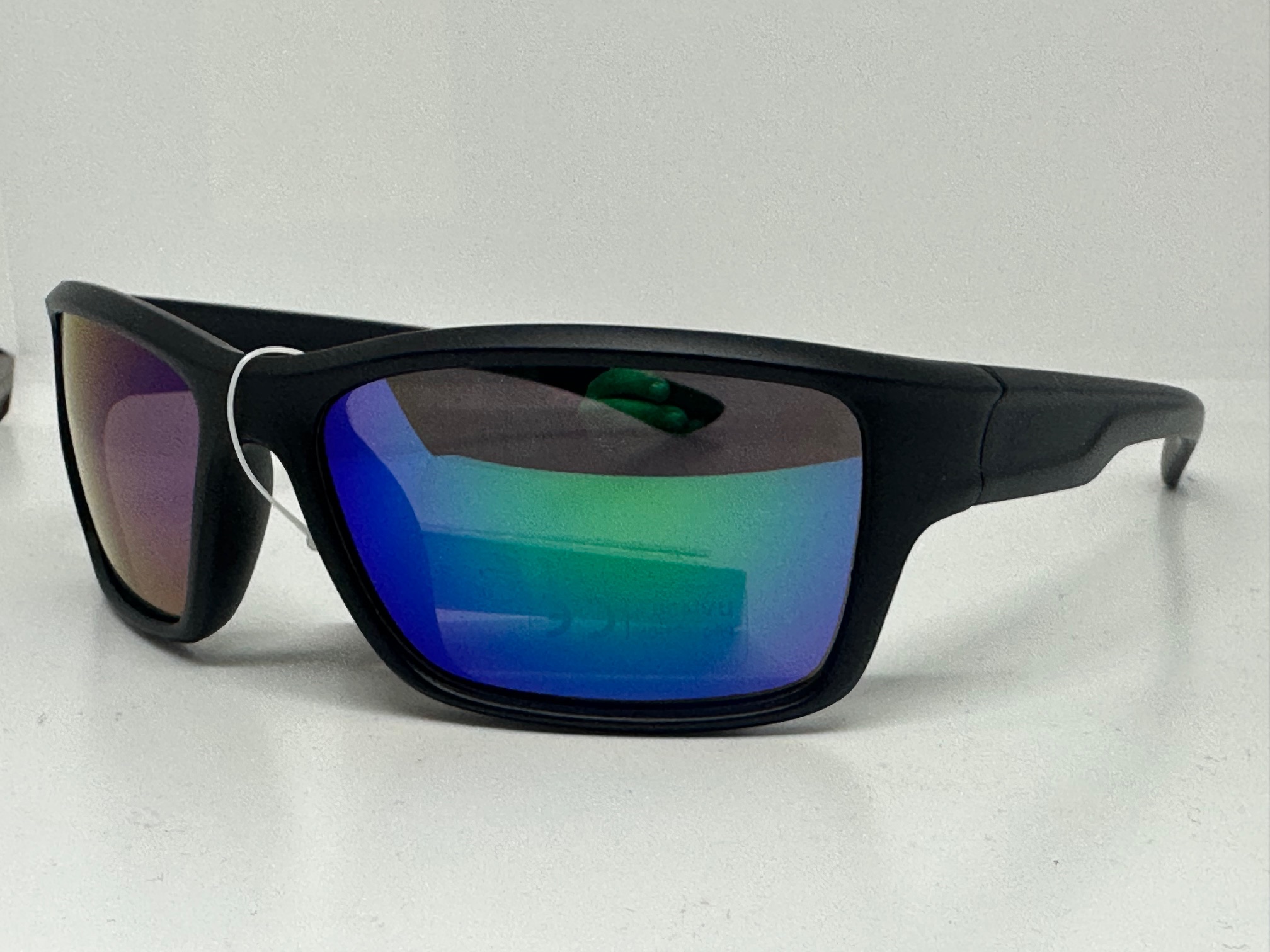 Okulary sportowe Haker sport M5582 – okulary przeciwsłoneczne premium